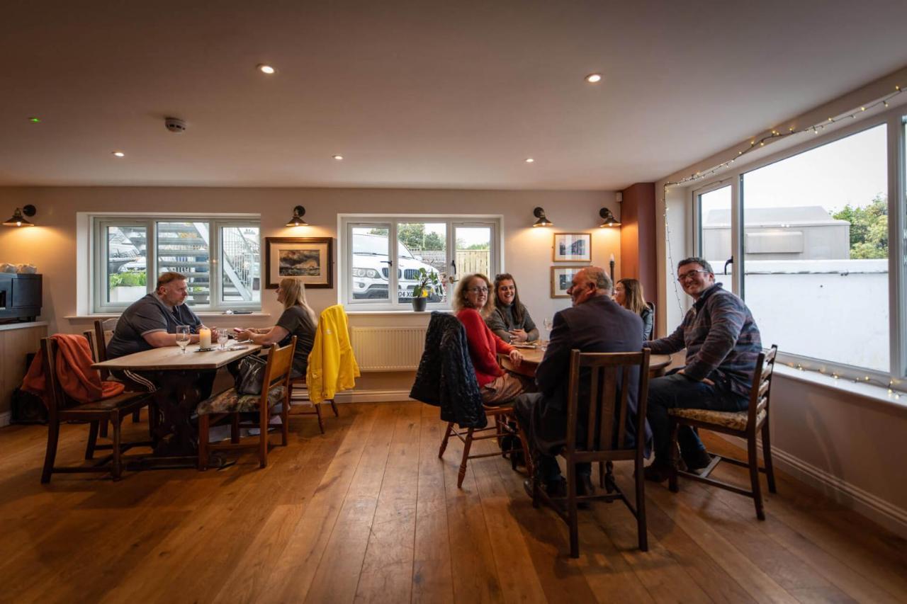 Finnygook Inn Crafthole Buitenkant foto
